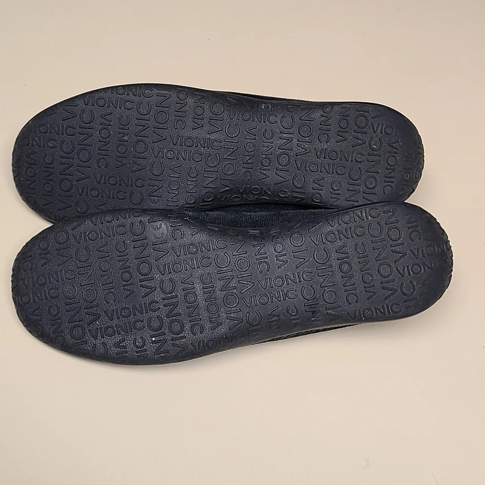 Vionic Alda loafers size 6 - Picture 9 of 9